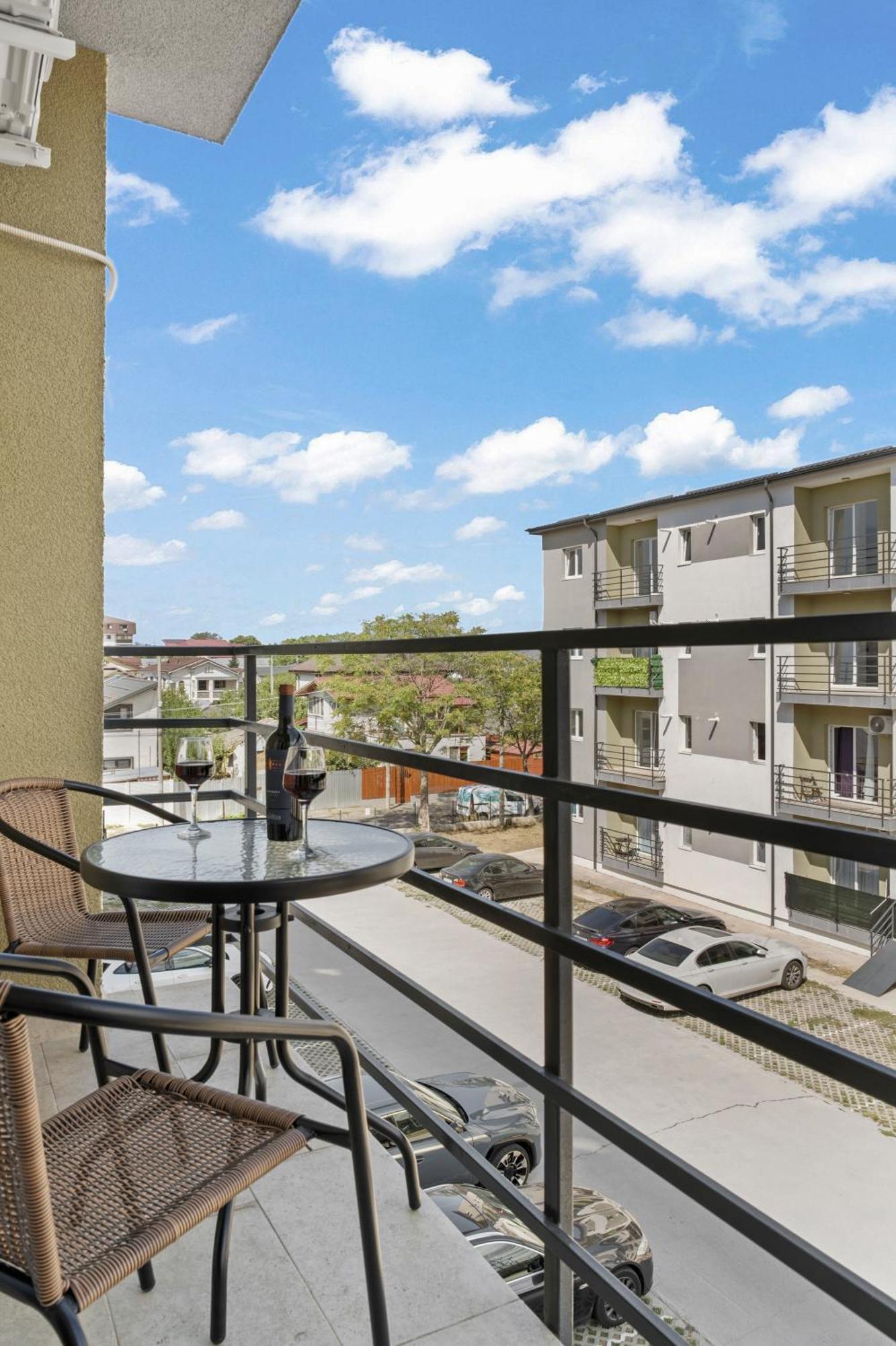 Comfort Azure Apartament *